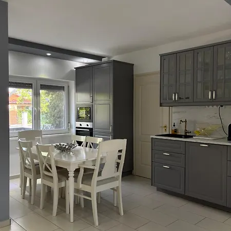 Apartament Dorothy Siófok